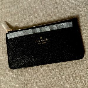 Kate Spade New York Glimmer Boxed Large Slim Cardholder In Black